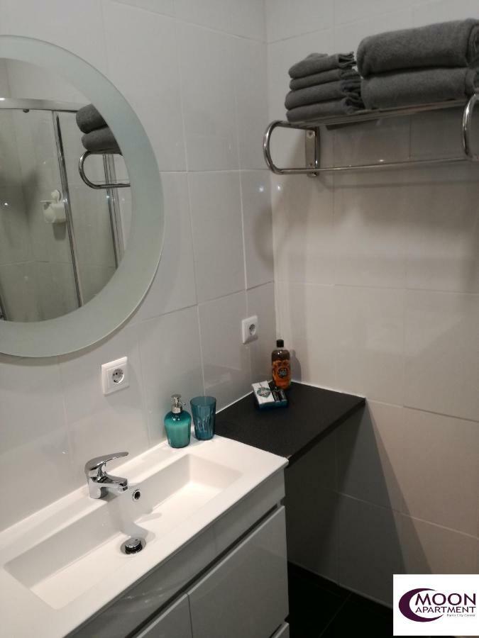 Moon City Center Apartment Порту Экстерьер фото